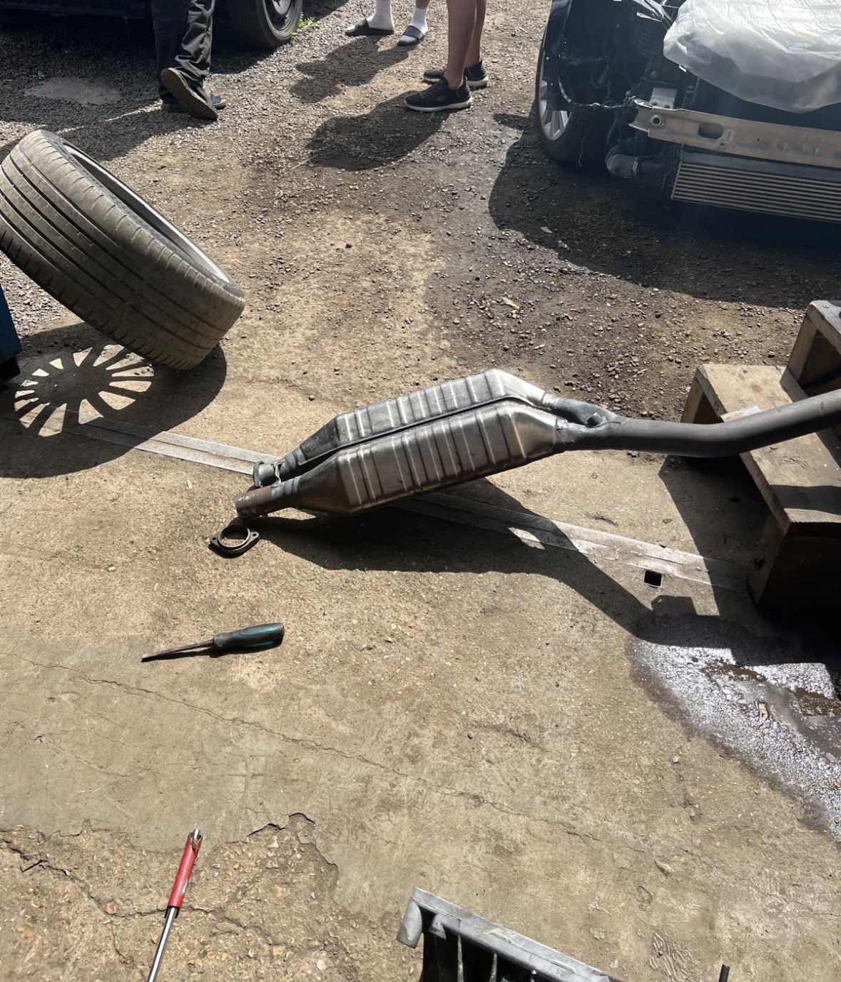 Twin Exhaust Silencers — Mid Clean Comparison